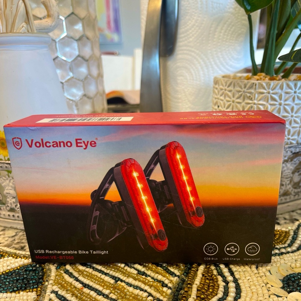 Volcano Eye Bicycle Taillight USB Rechargeable Clip-on Safety Light